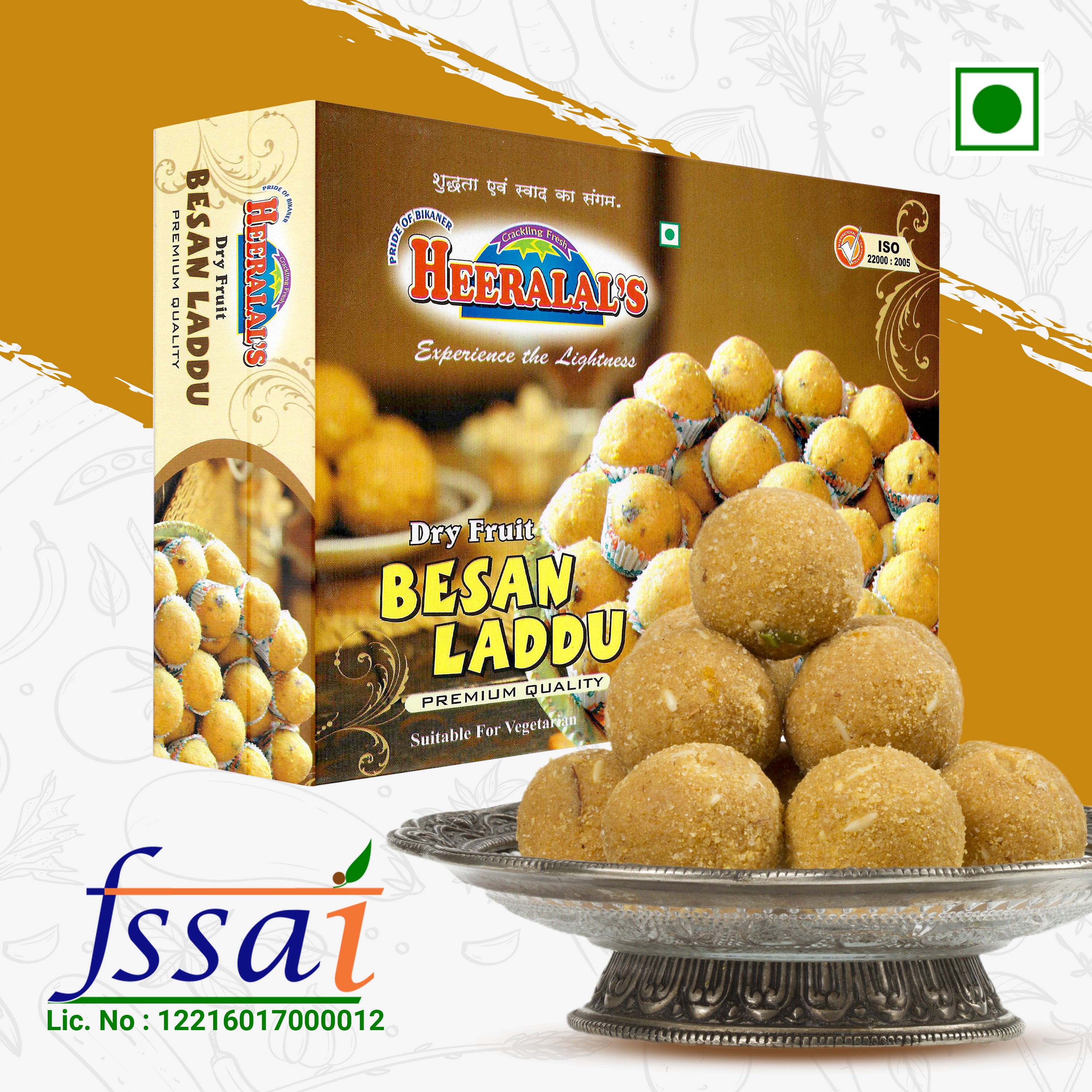 Dry Fruit Besan Laddu